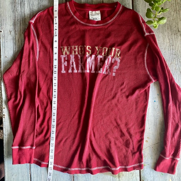 Nantucket’s holistic farm Bartlett’s Farm Nantucket waffle long sleeve shirt. - Picture 3 of 7